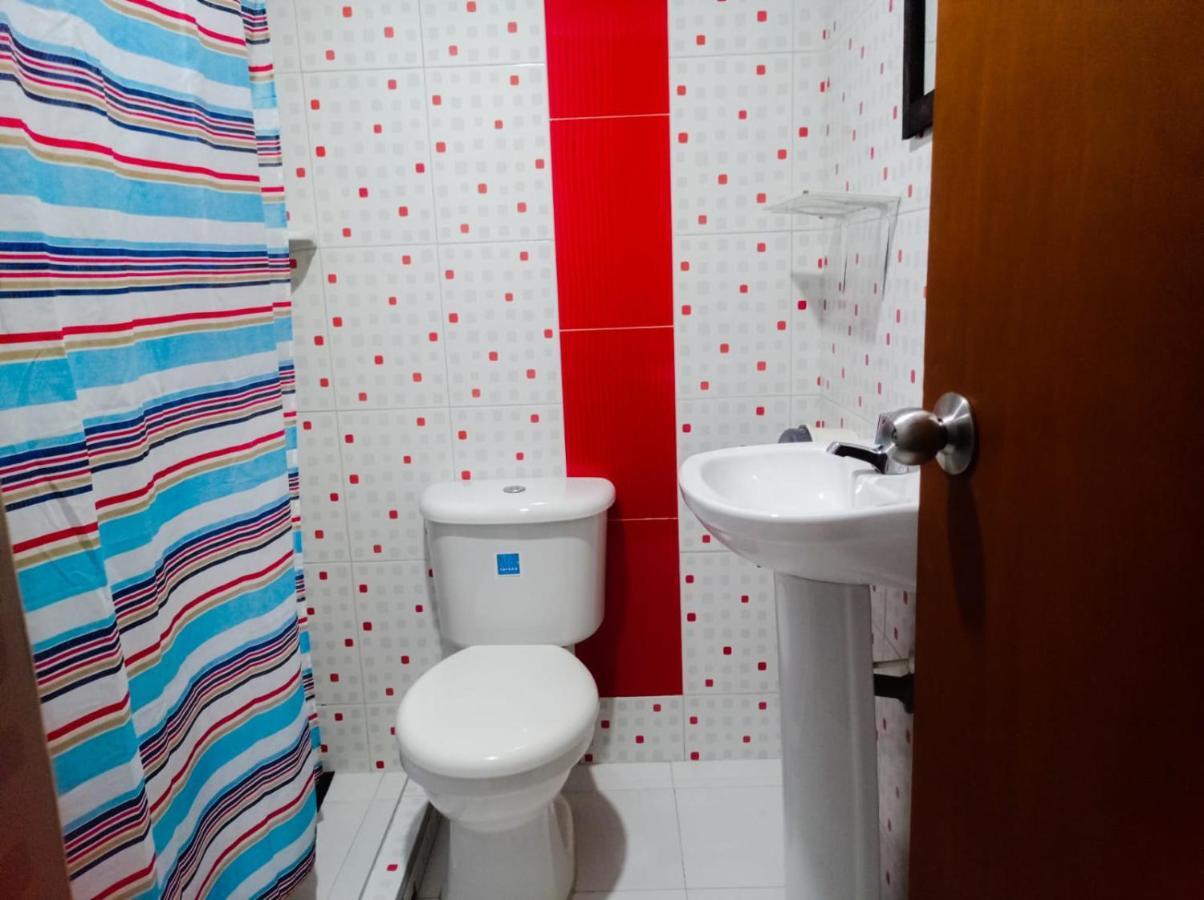 Hotel Acuarius กูกูตา ภายนอก รูปภาพ